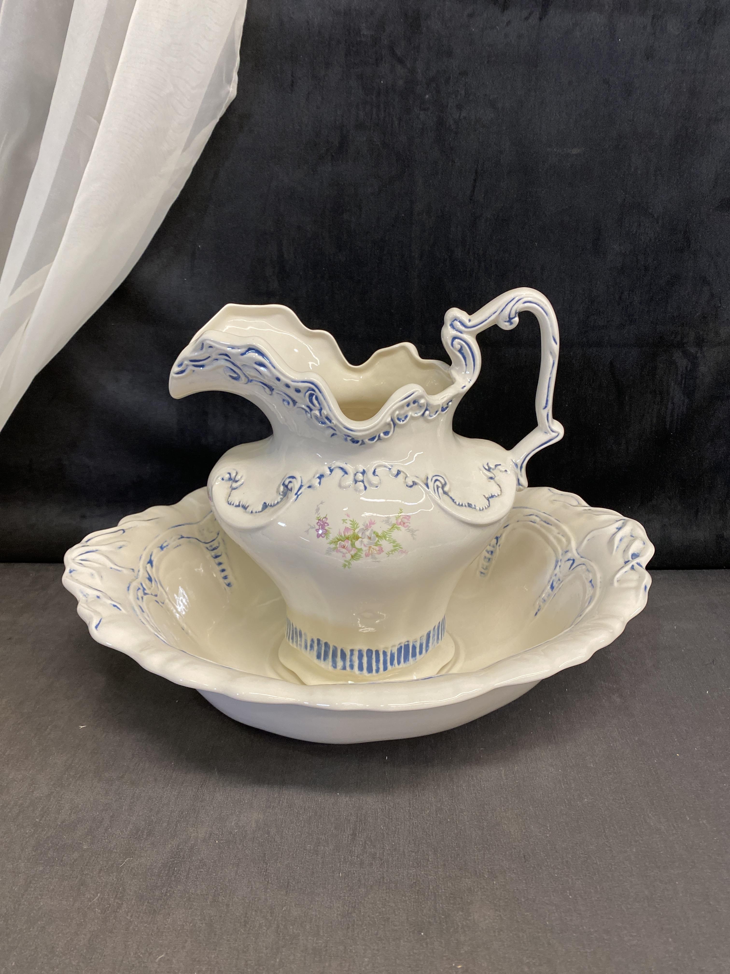 Vintage Wash Basin & Pitcher