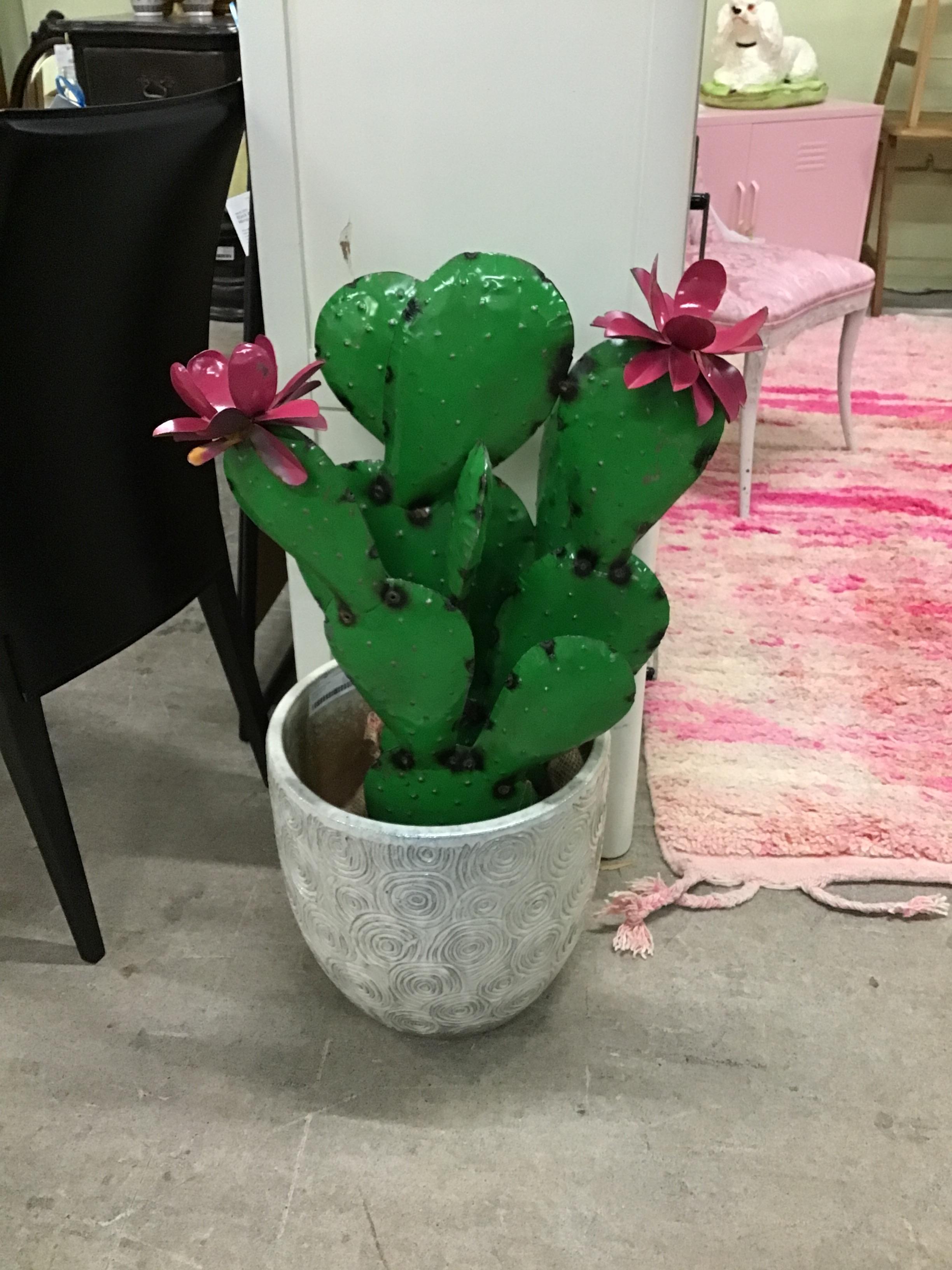 Metal Prickly Pear Cactus in Pot