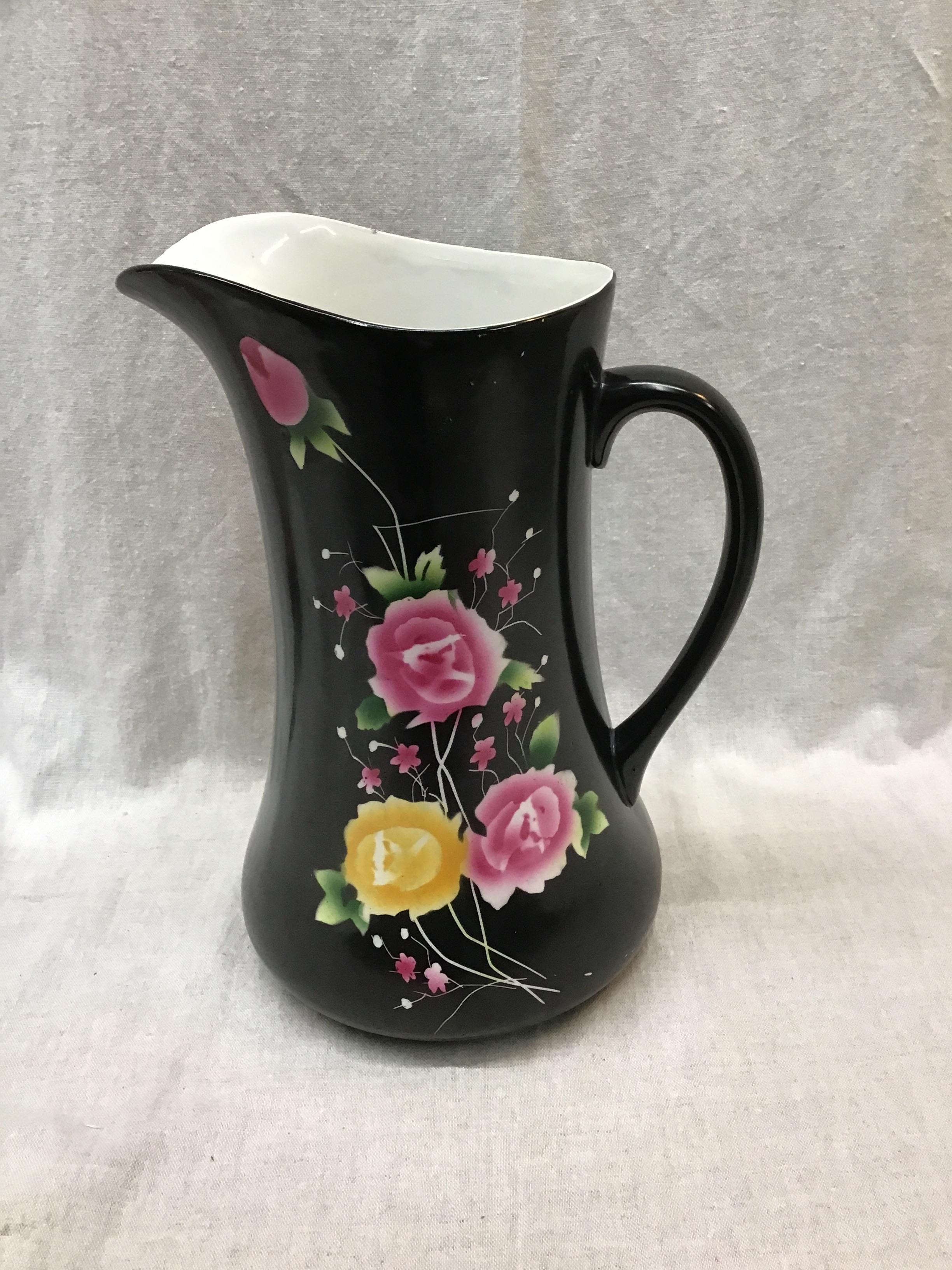 EMPIRE WORKS England Pitcher