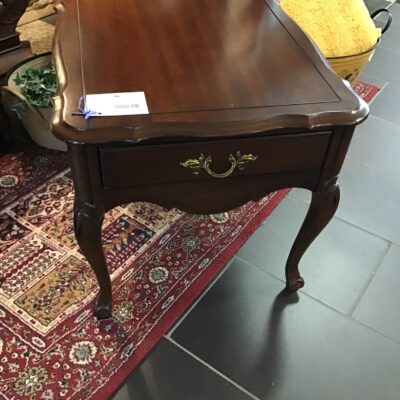 Dark Wood Deilcraft Side Table