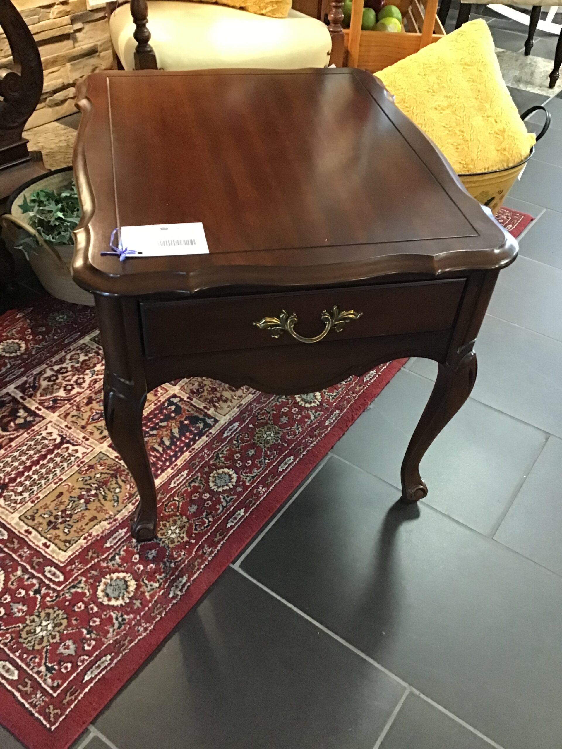 Dark Wood Deilcraft Side Table