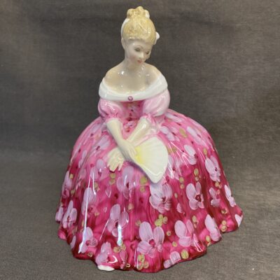 Royal Doulton Figurine – Victoria