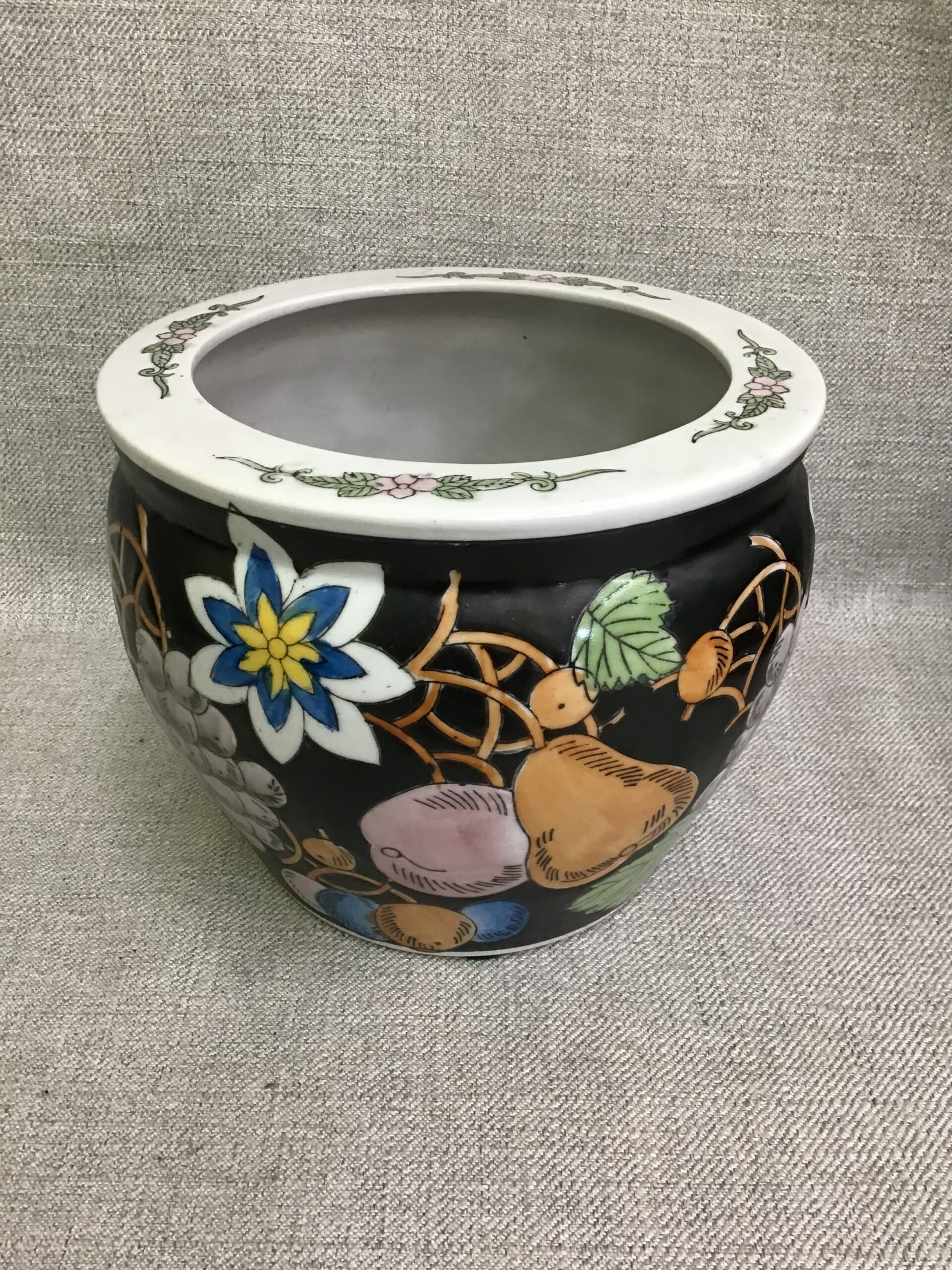 Round Chinese Ceramic Planter