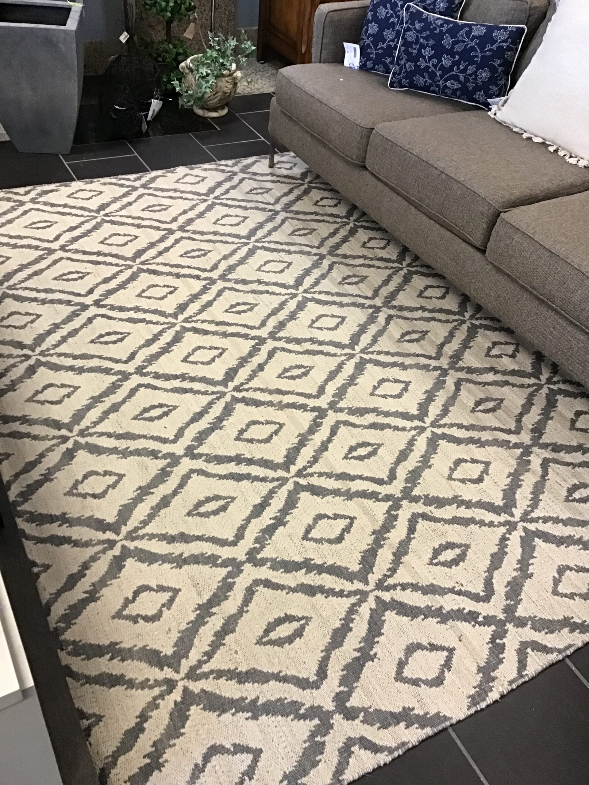 Rug
