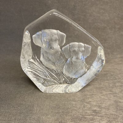 Mats Jonasson Crystal Paperweight – 2 Dogs