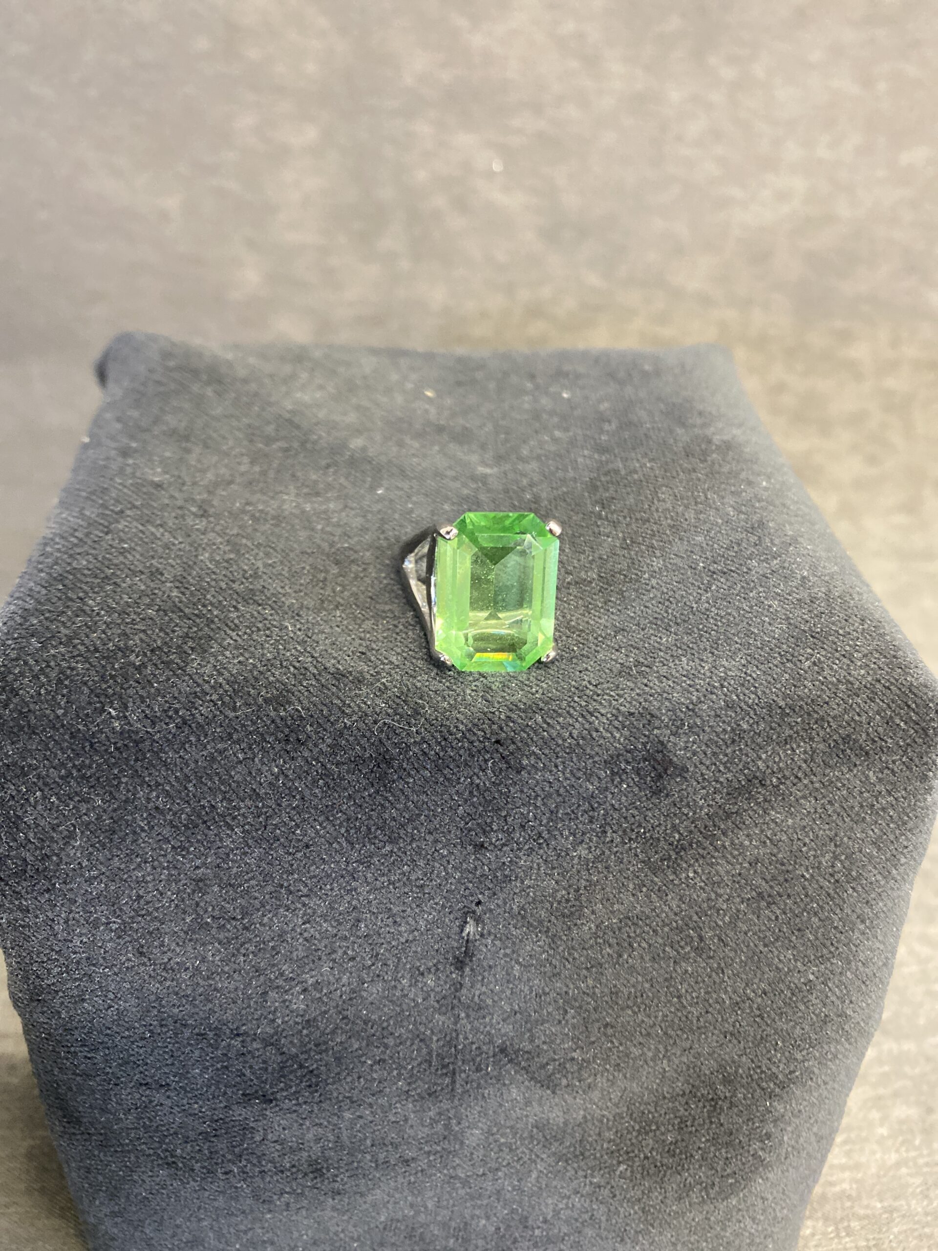 Ring – Green Stone