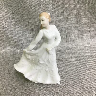Royal Doulton ‘Sentiments Happy Anniversary’