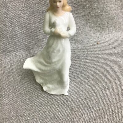 Royal Doulton Figurine ‘Loving You’