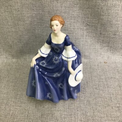 Royal Doulton Figurine ‘Pretty Ladies Hilary’