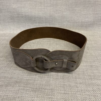 Olsen Belt – Grey Suede