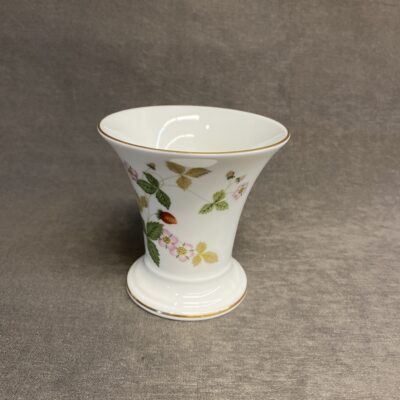 Wedgwood “Wild Strawberry” Posey Pot