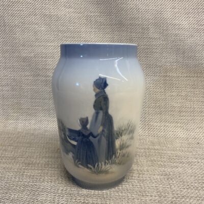 Royal Copenhagen Vase – Girl From Fanoe