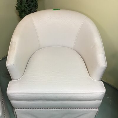 Bedeir’s Cream Tub Chair