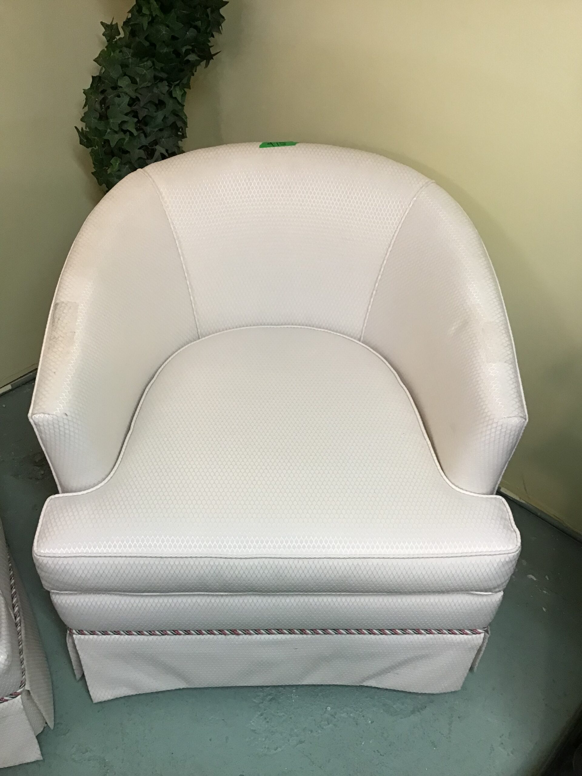 Bedeir’s Cream Tub Chair