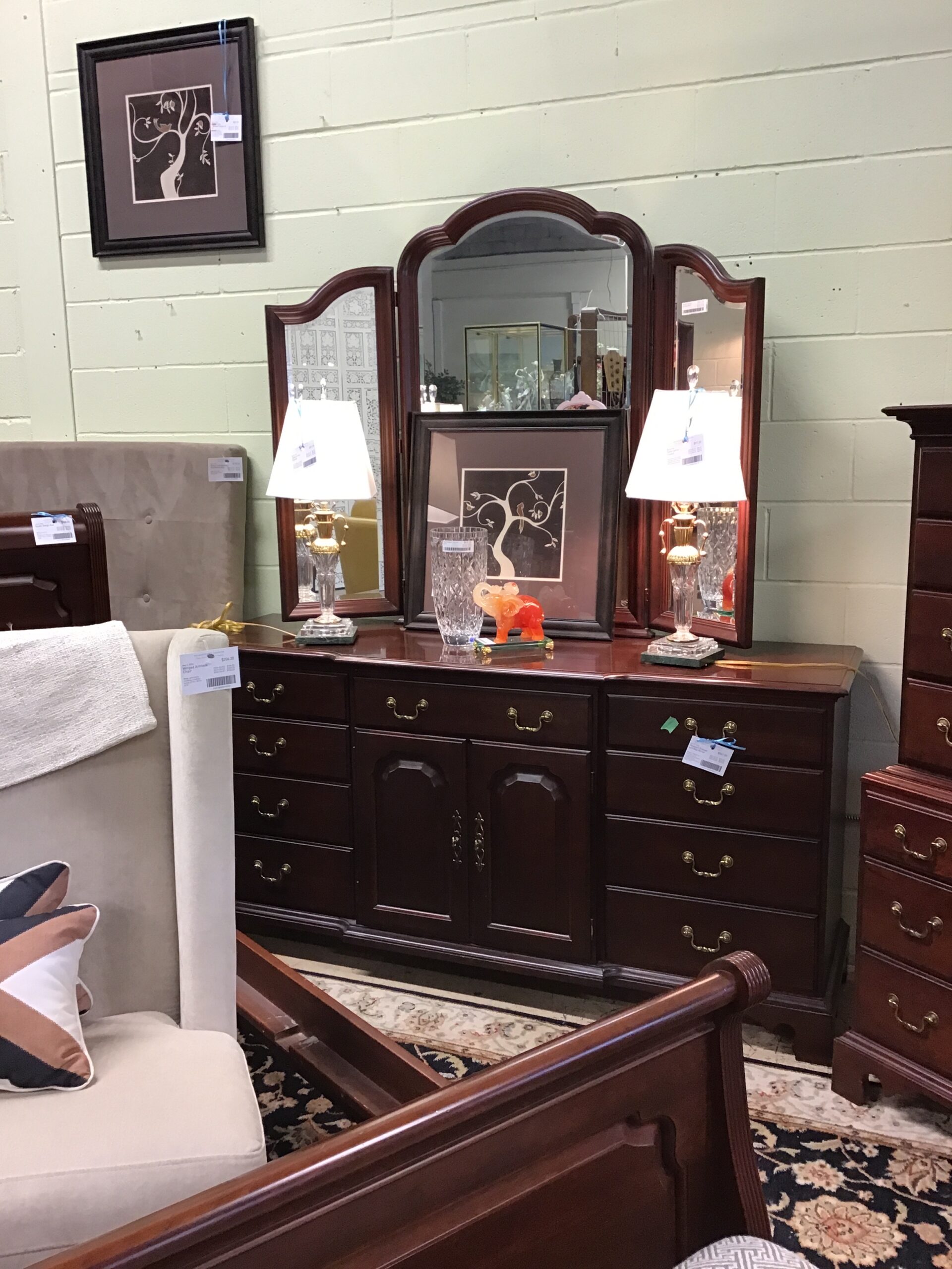 Newport Dresser w/3 Way Mirror – NEW PRICE $280.91 !!