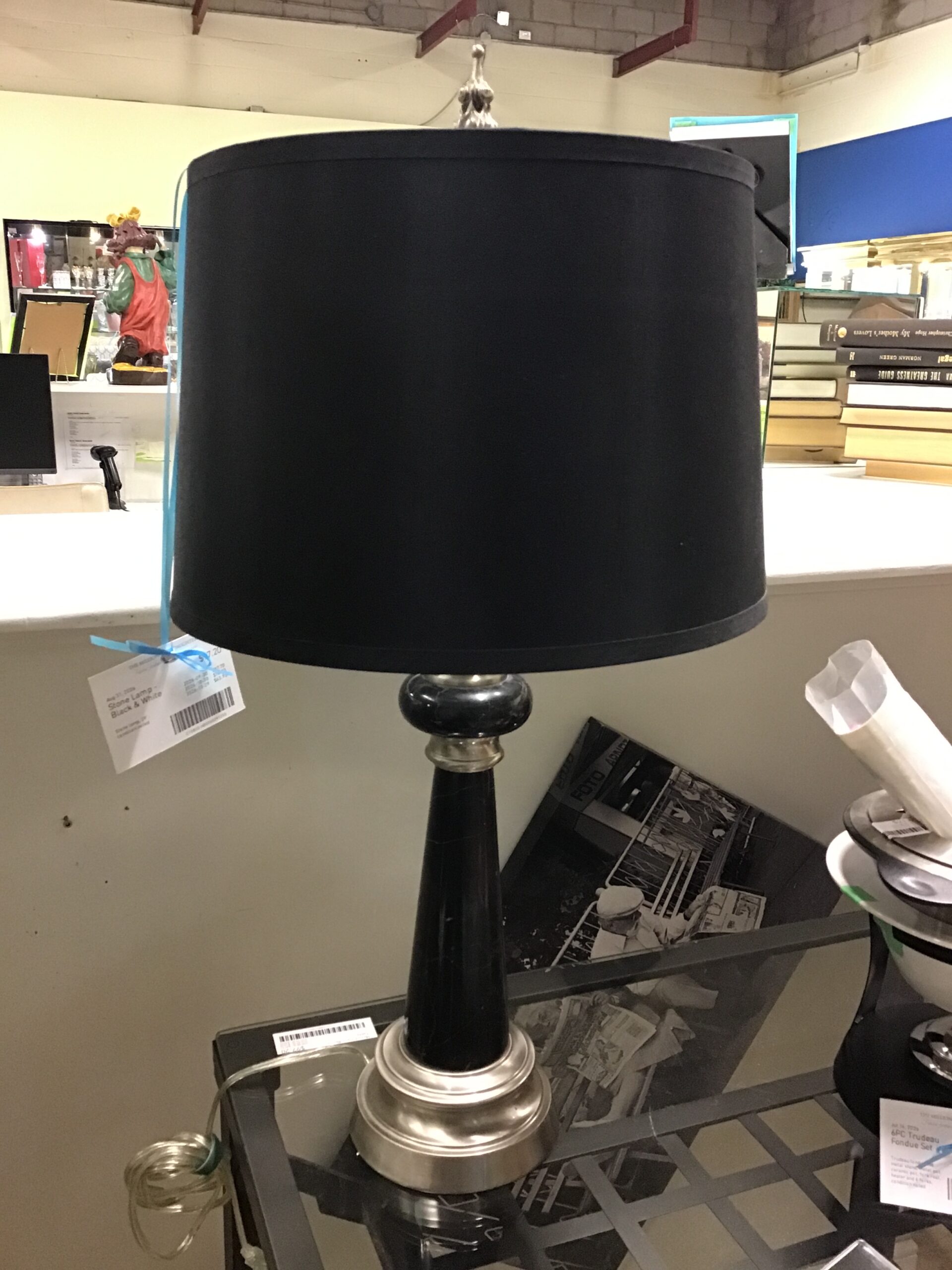 Stone Lamp – Black & White