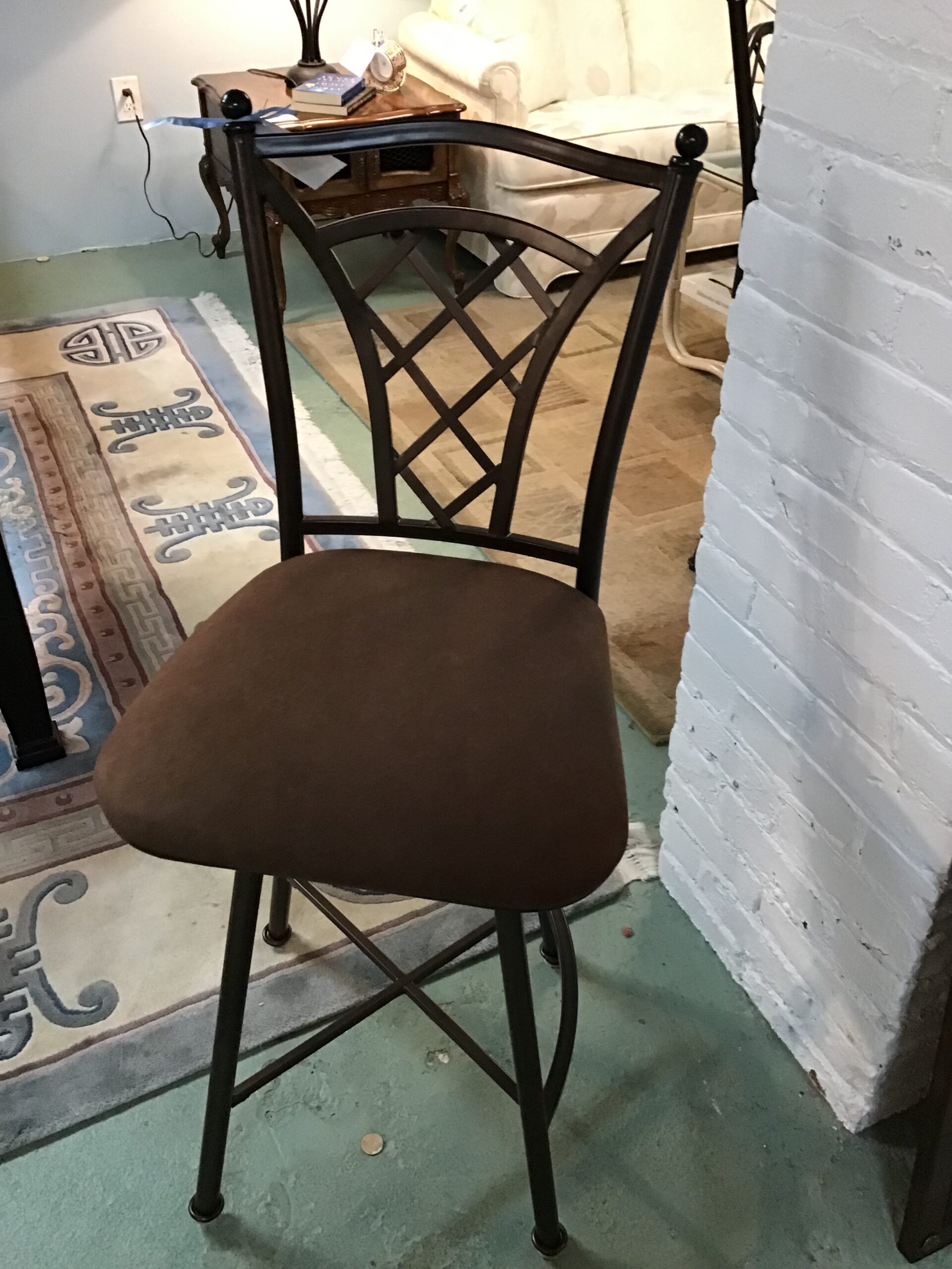 Swivel Metal Bar Stool w Backrest