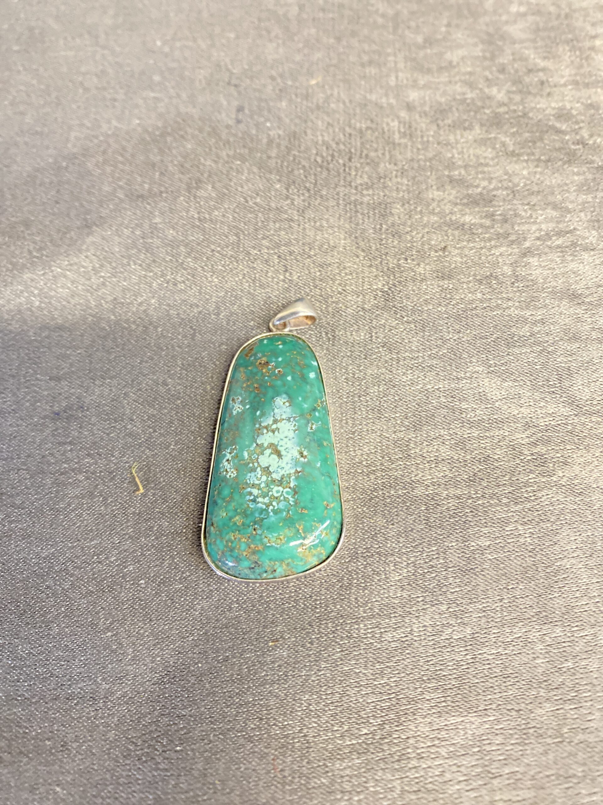 925 Silver Pendant – Green Stone