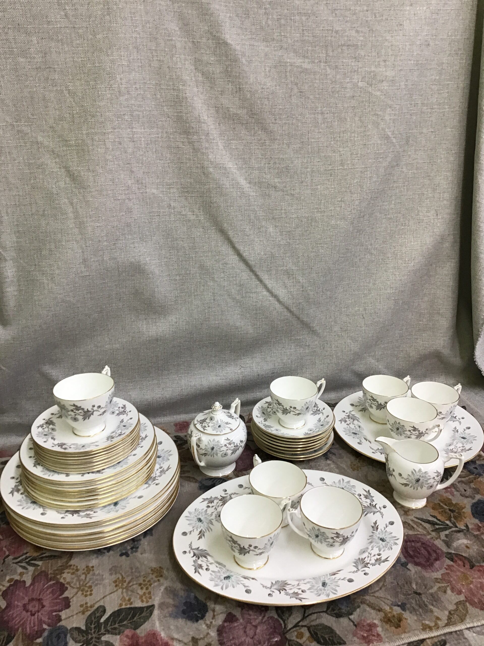 Coalport ‘My Fair Lady’ 5pc Set for 8