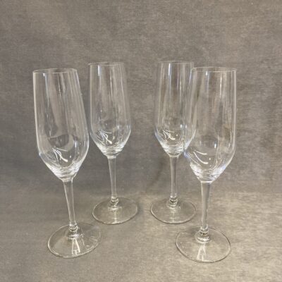 Set 4 Riedel “Vivant” Champagne Flutes