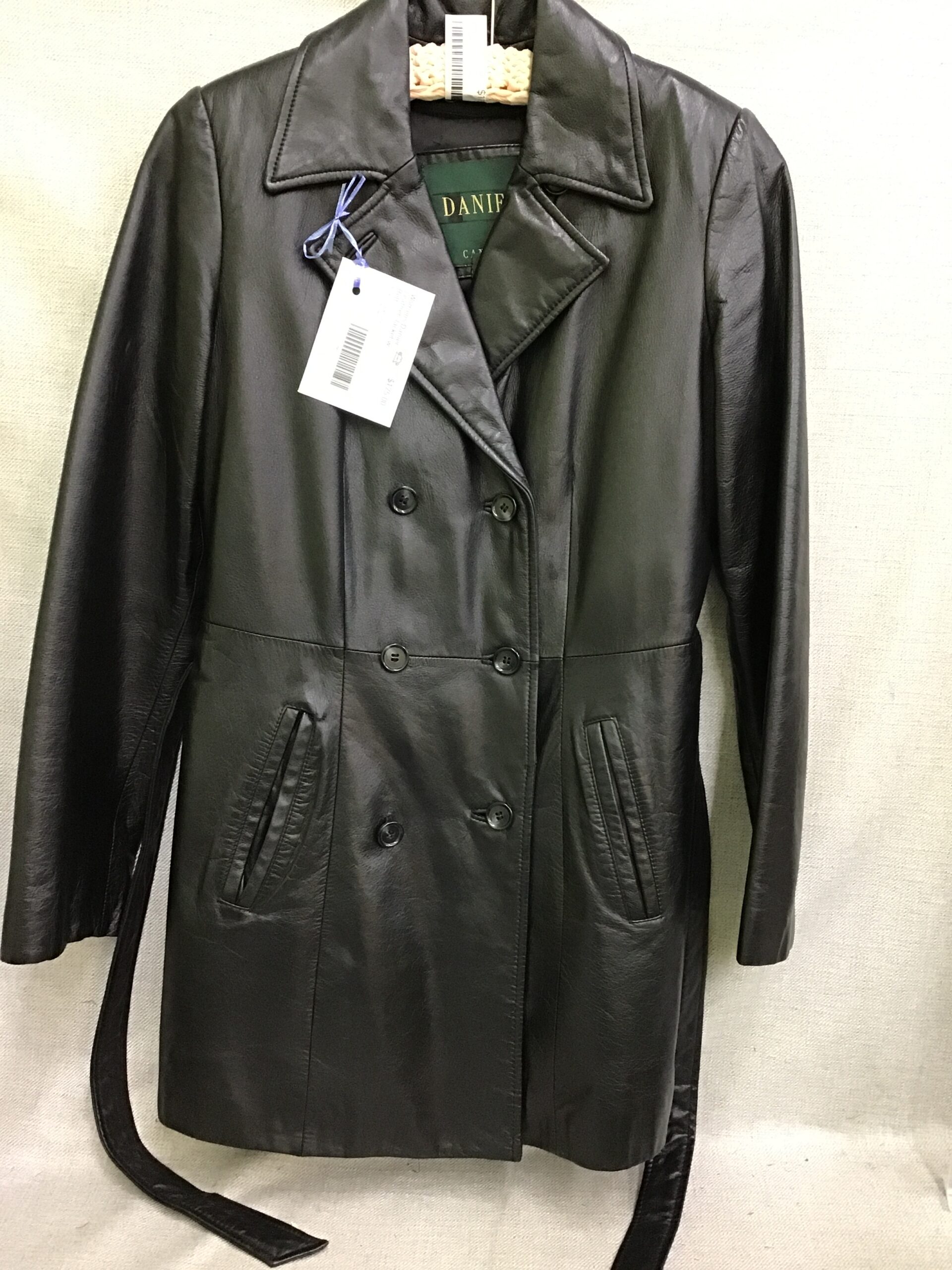 Womens Danier Leather Jacket w Belt