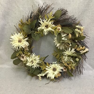 Wreath w Dried Flowers