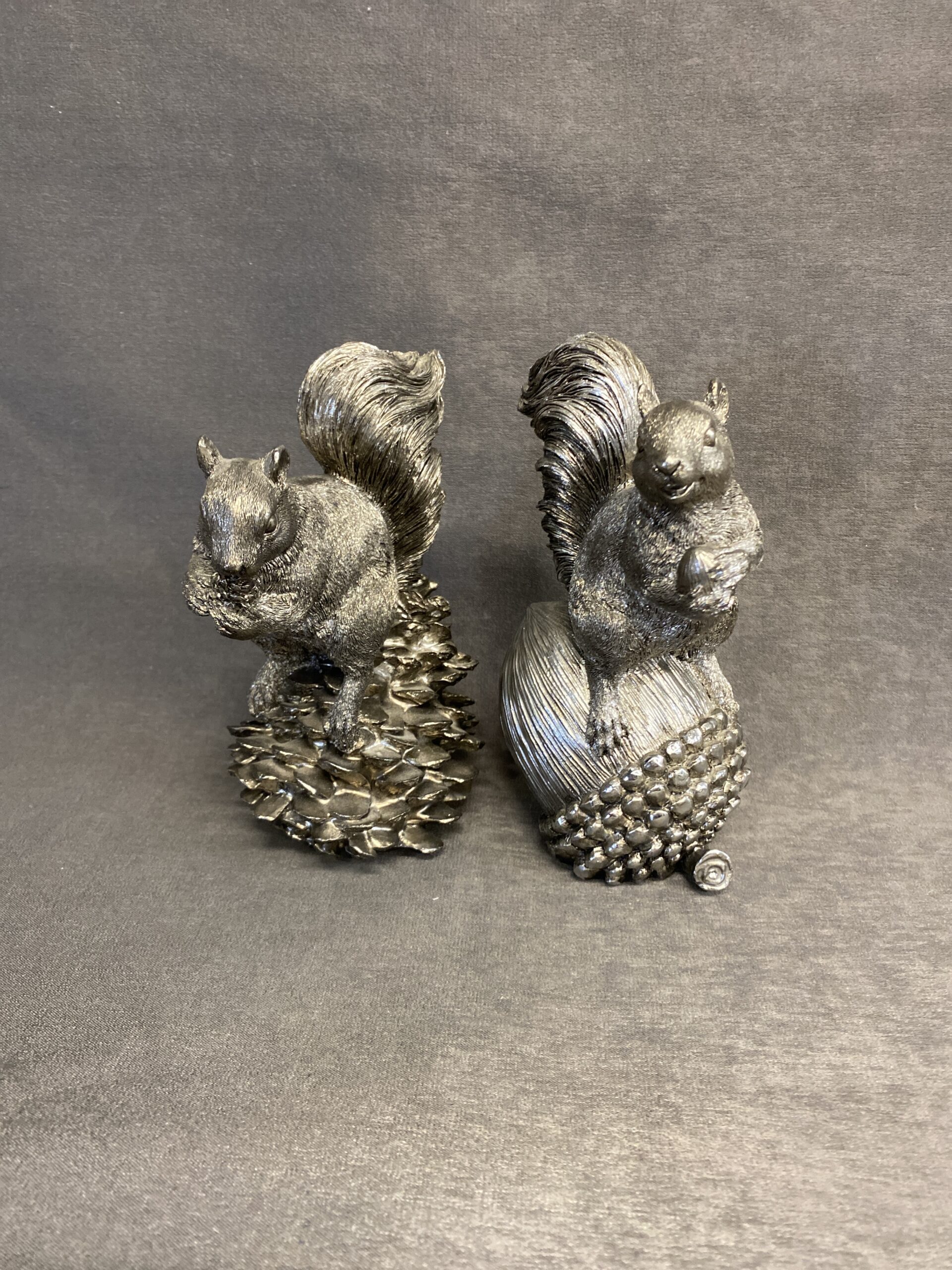 PAIR Decorative Squirrels