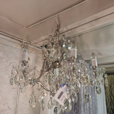 Gorgeous Crystal Chandelier