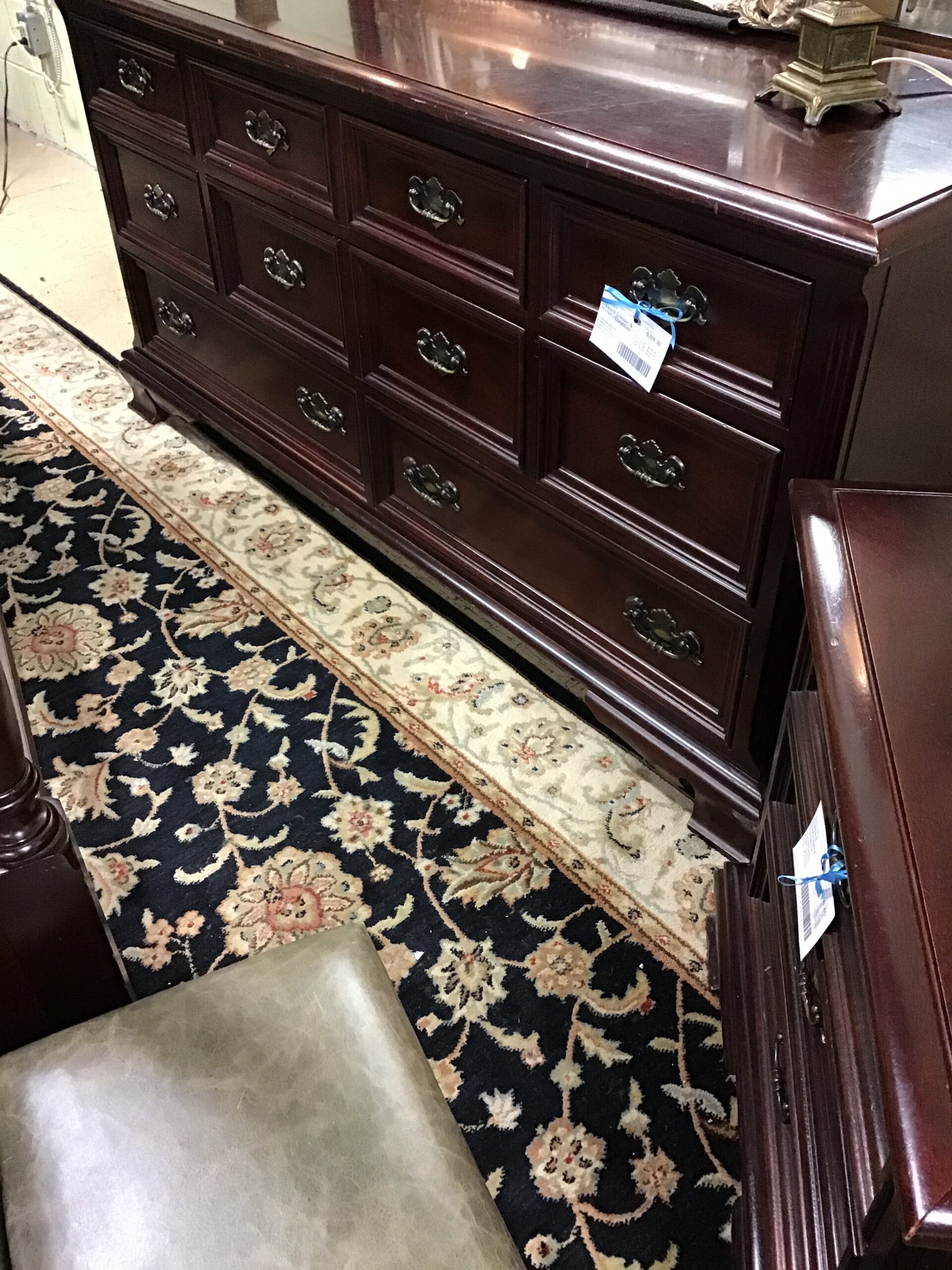Gibbard Dresser & Mirror – Condition