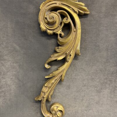 Canfloyd Wall Decor – Architectural Scroll