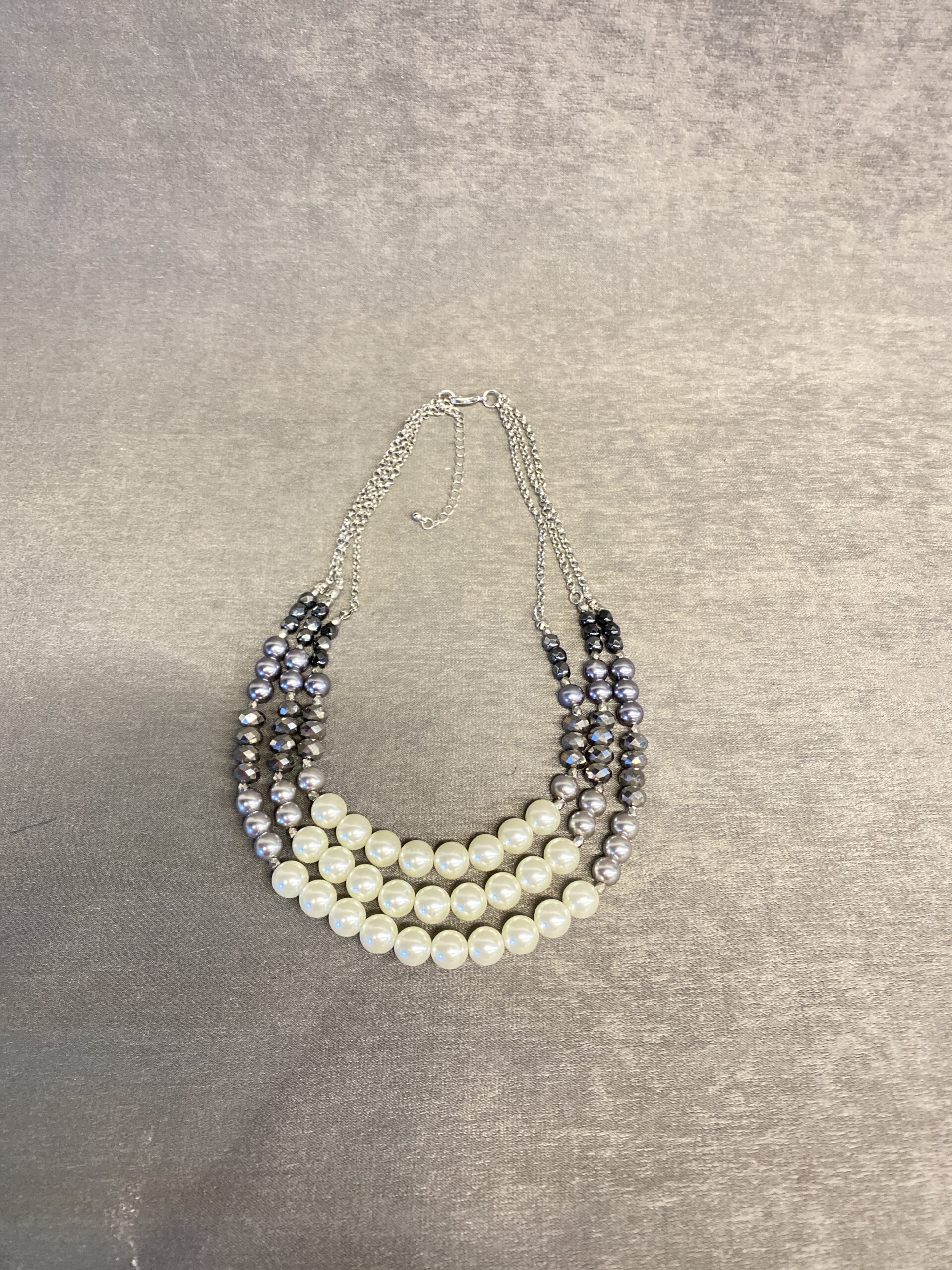 3 Strand Necklace – Shiny Grey Beads