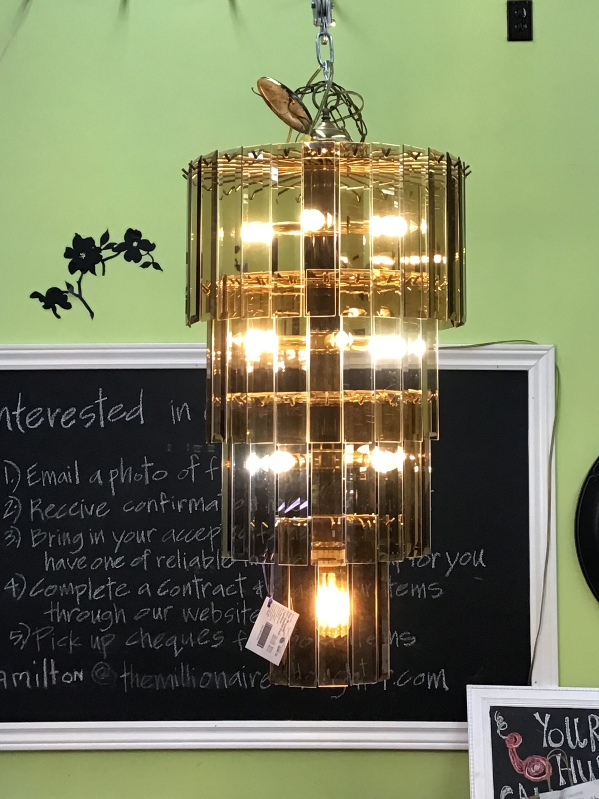 Rose ‘Rhapsody’ Gold Beveled Glass Chandelier