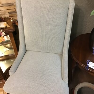 Queen Anne Slipper Chair