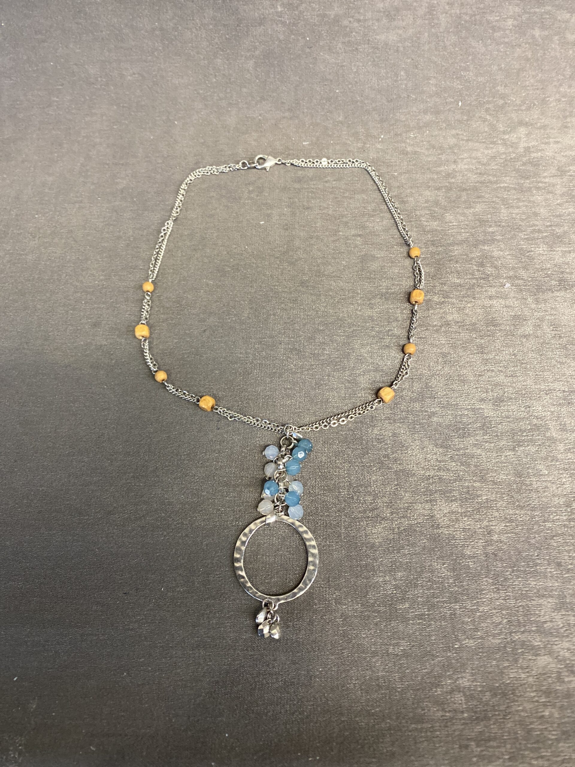 Pendant Necklace – Silver Tone Metal