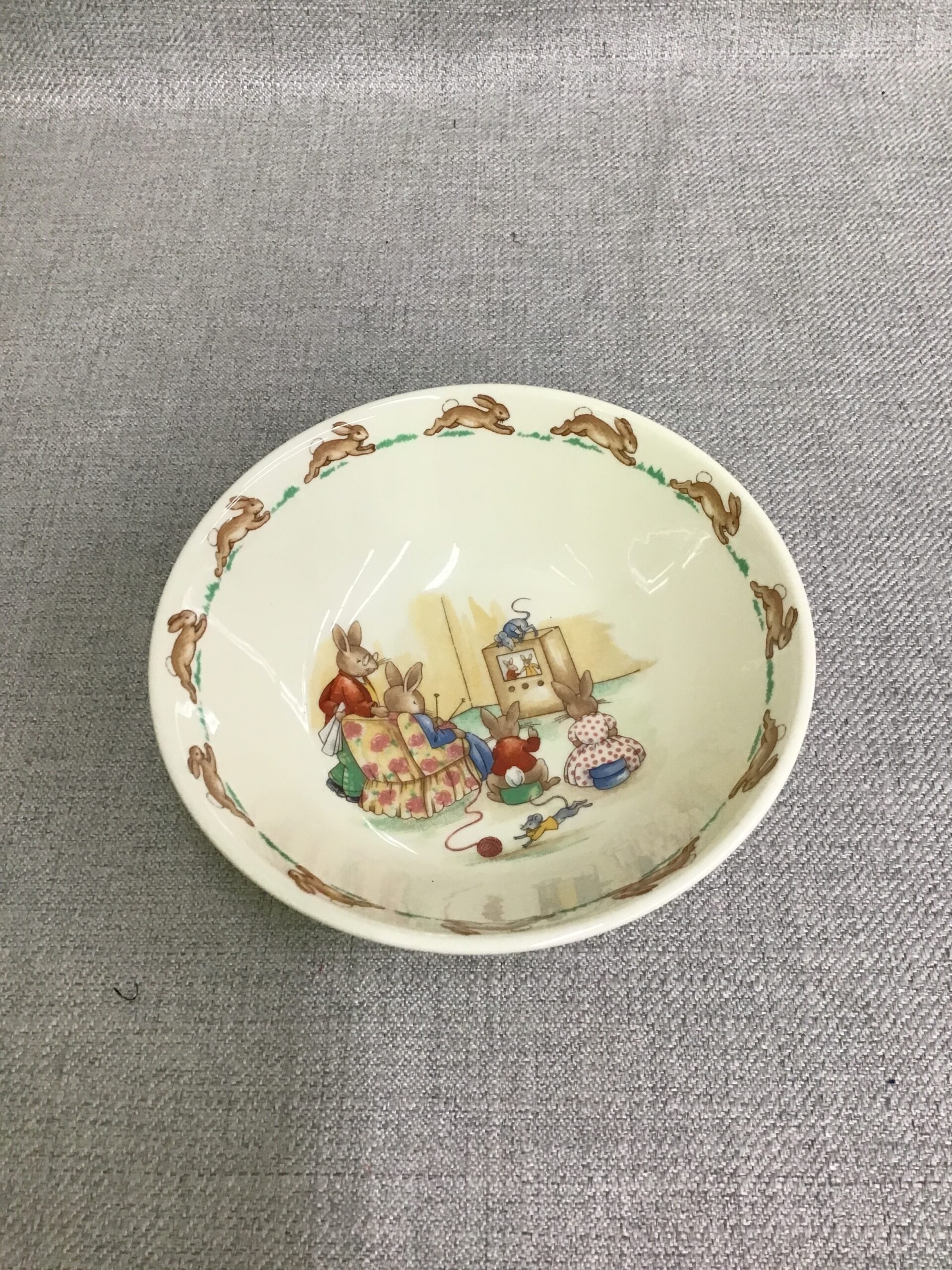 Bunnykins ‘TV Time’ Cereal Bowl