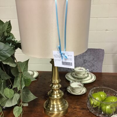 Metal Table Lamp – Brass Tone