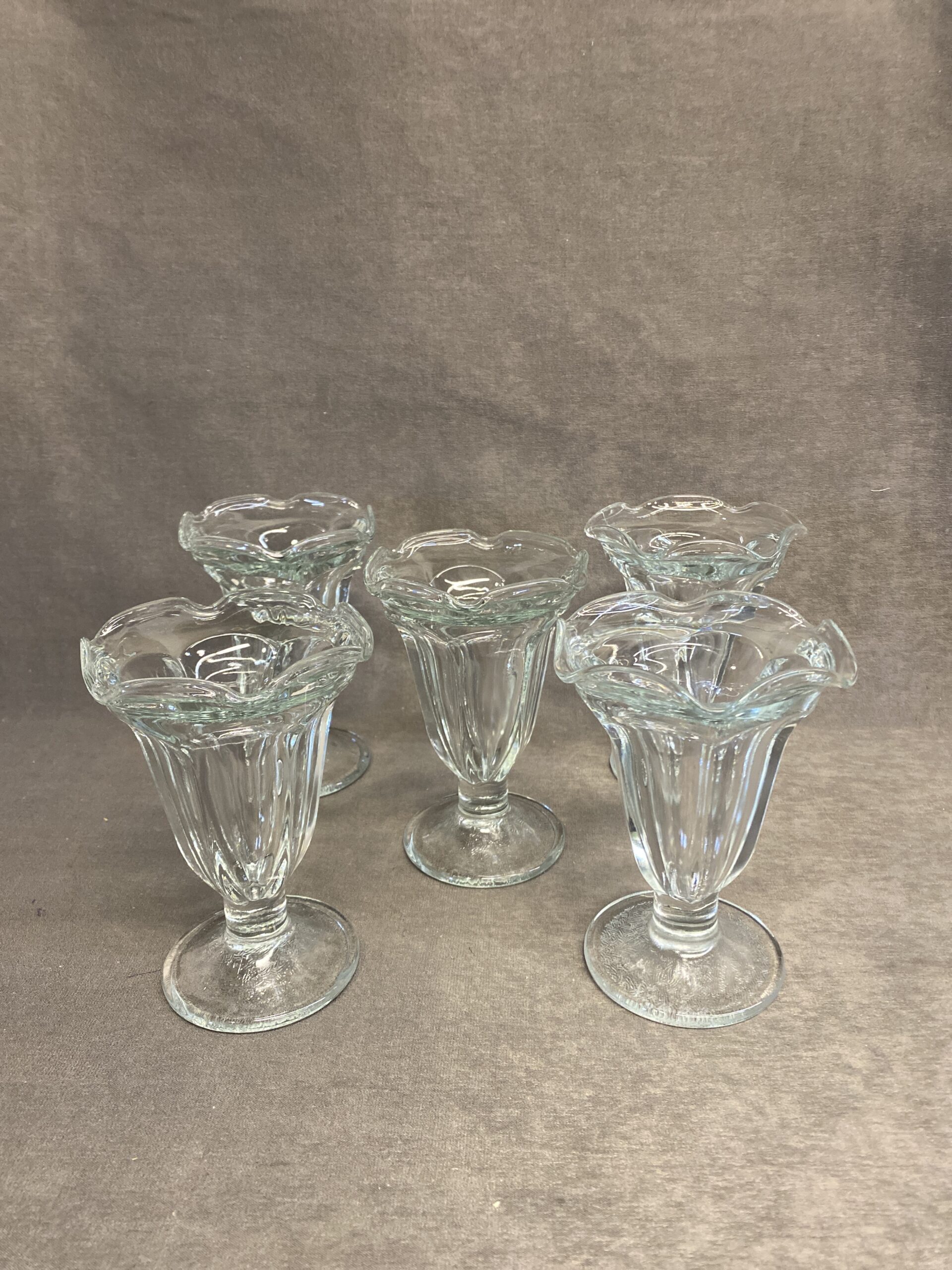 Set 5 Soda Fountain Glasses – Ruffle Edge