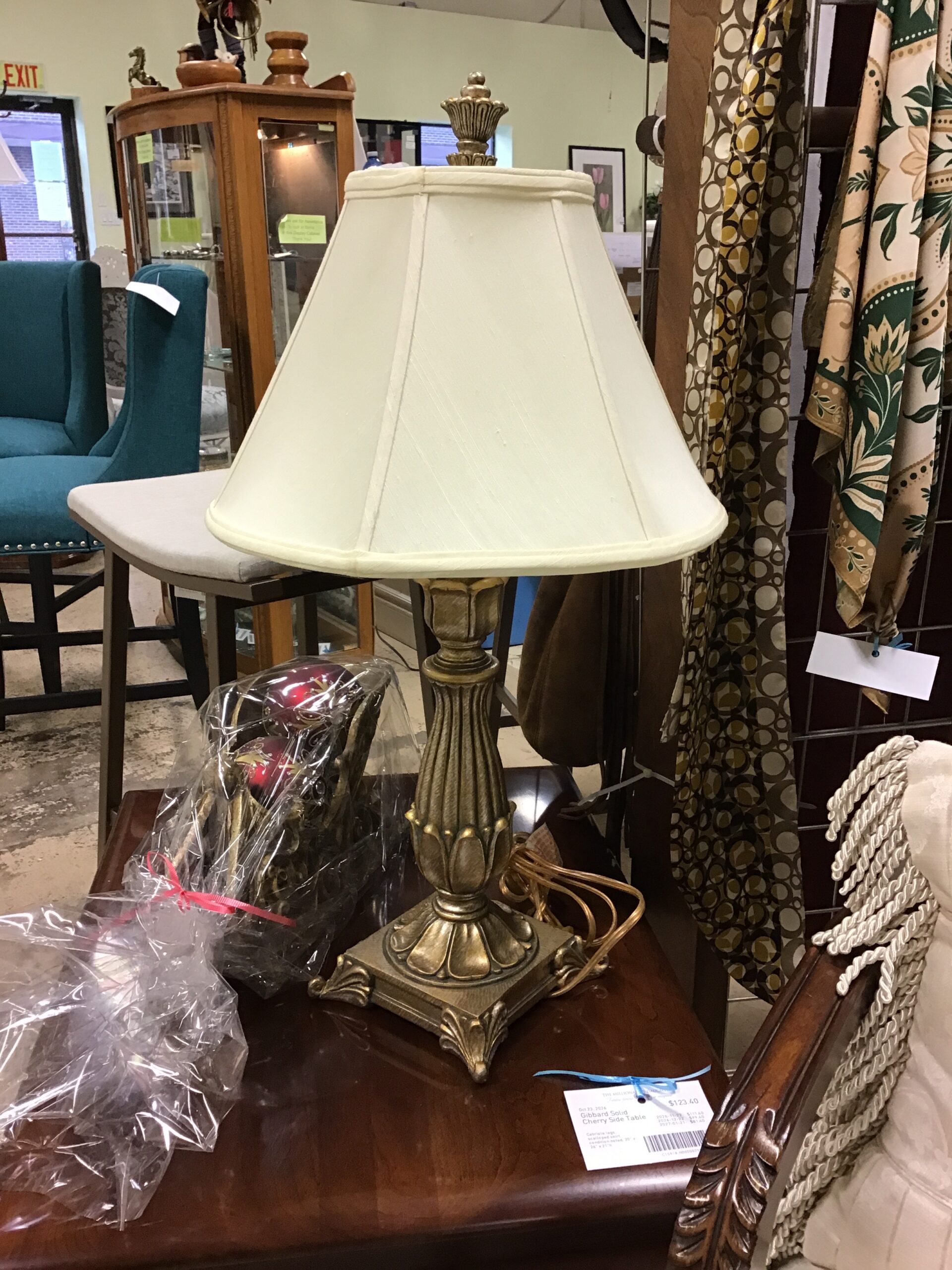 Berman Table Lamp – Gold Tone