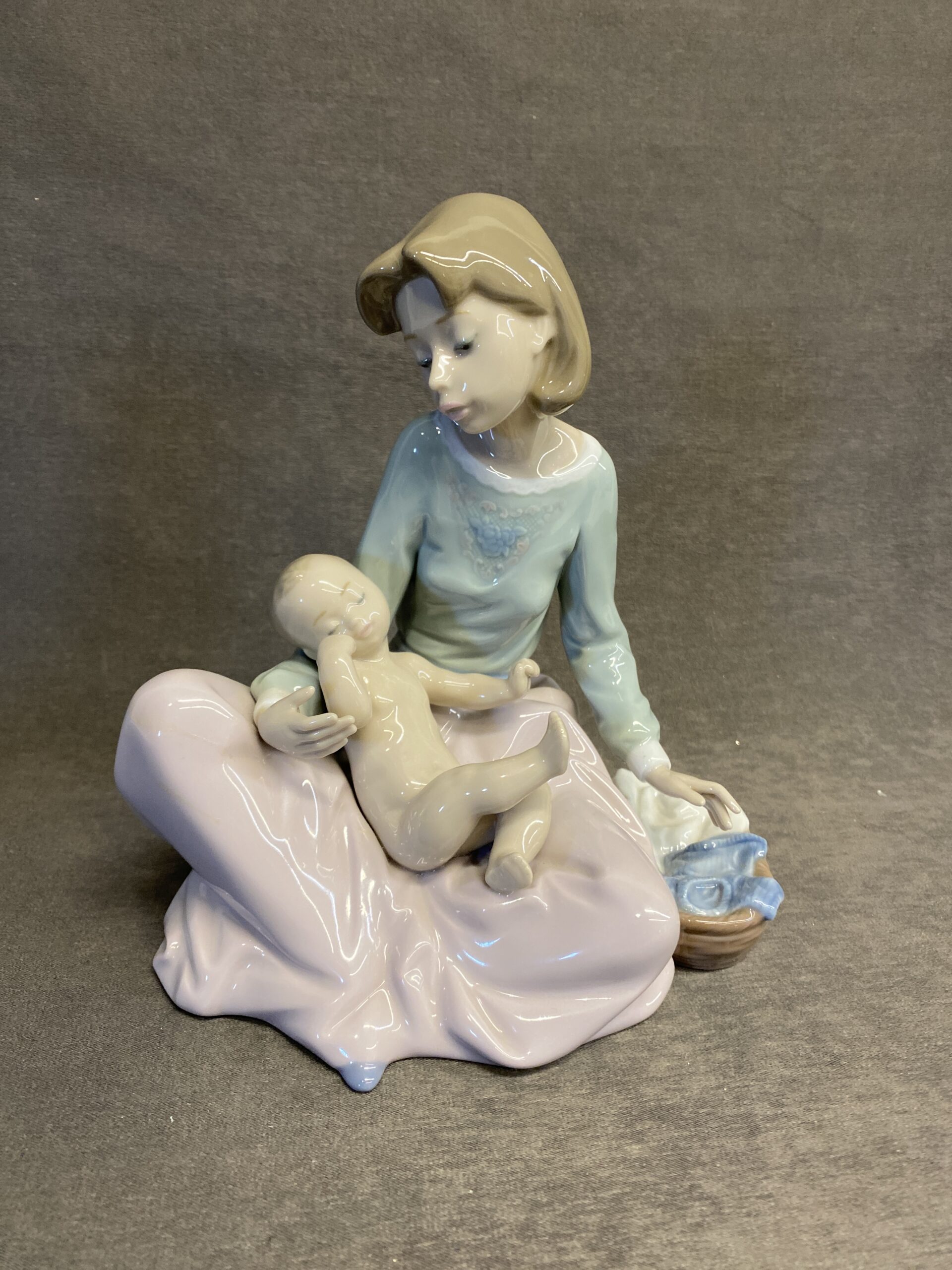 Lladro Figurine – Changing The Baby