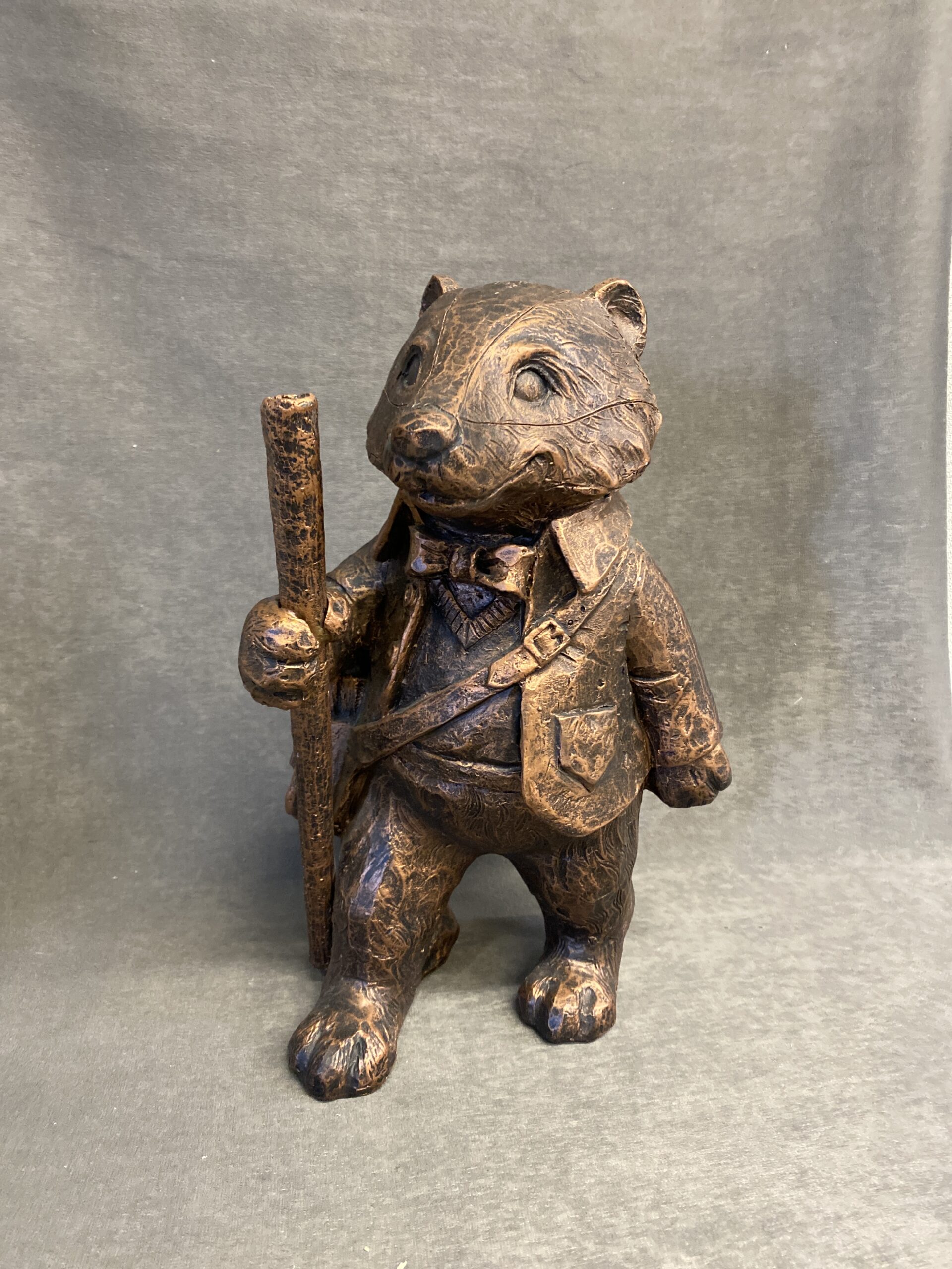 New Creative Sculpture – Hiking Badger