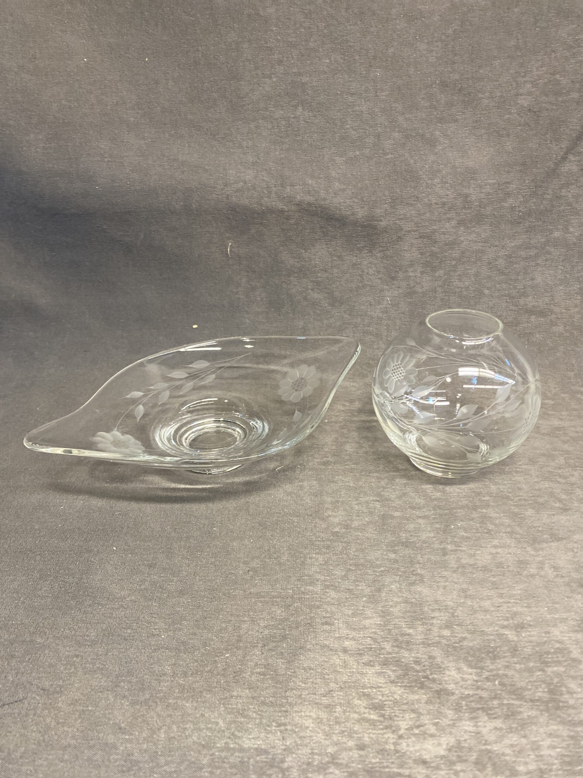 Hughes Cornflower Vase & Dish